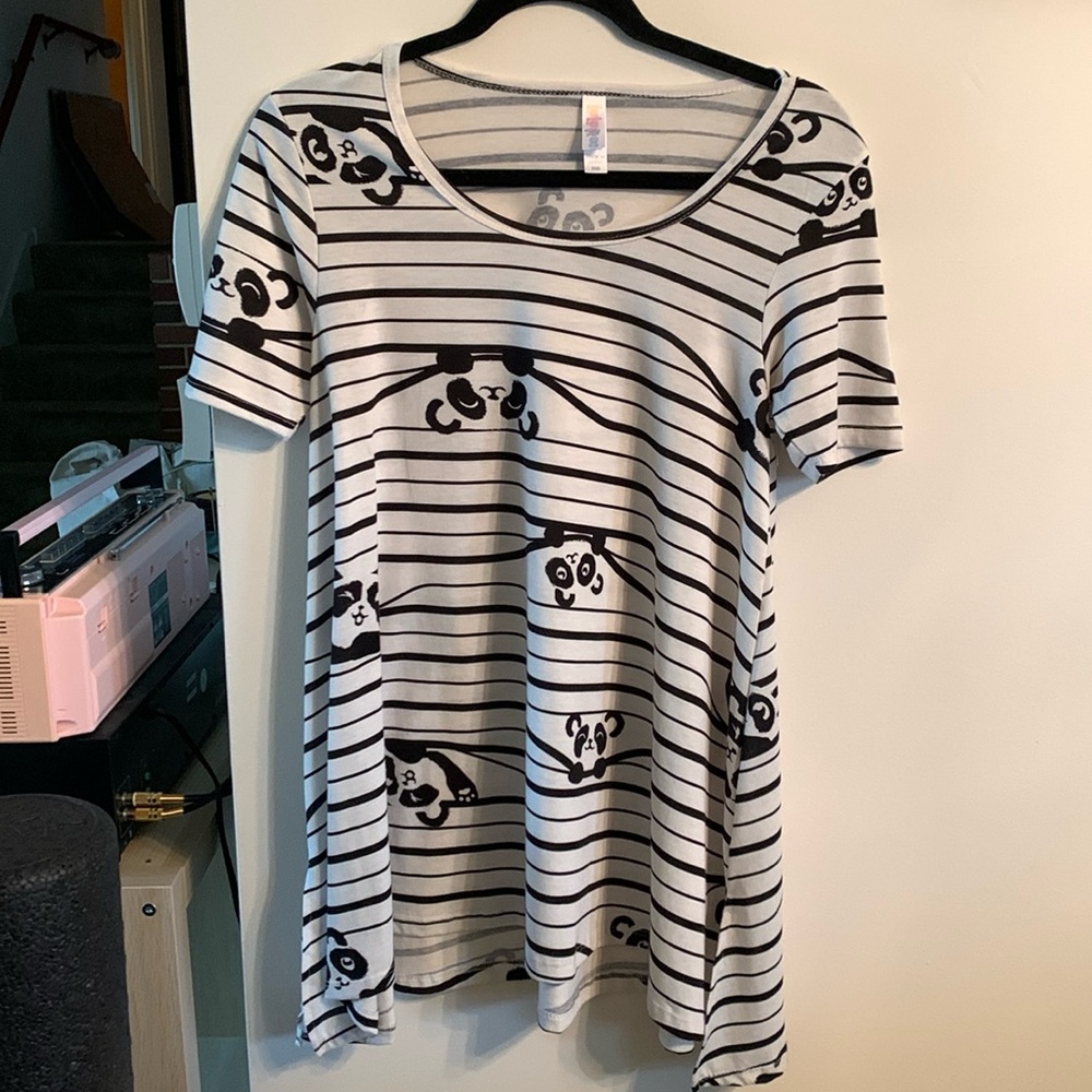 LuLaRoe XXS Panda Perfect Tee
